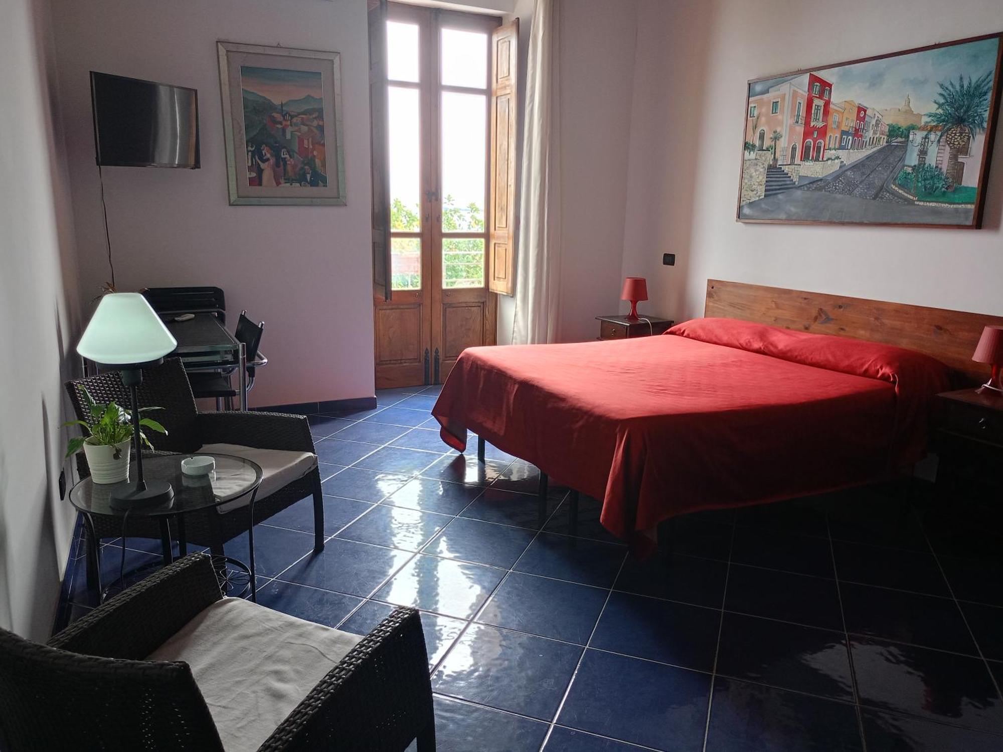 Bed& Breakfast Maredomus Hotel Milazzo Eksteriør billede